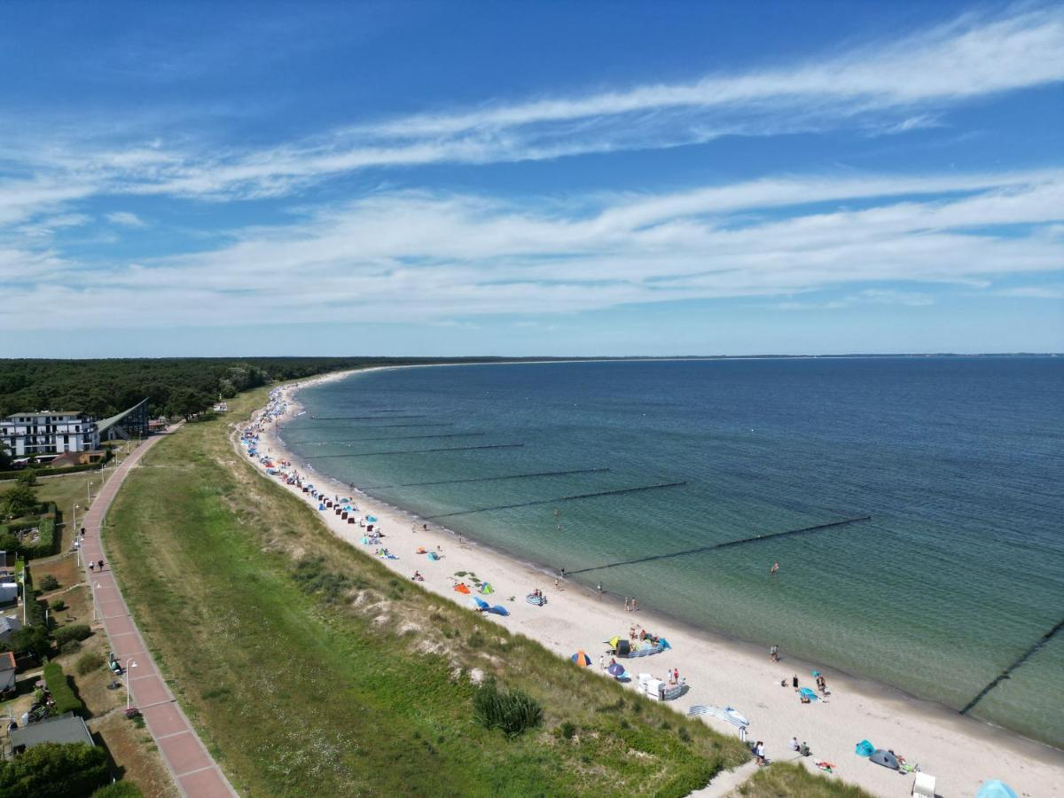 Villa Am Meer Glowe Apartment Eg Esterno foto